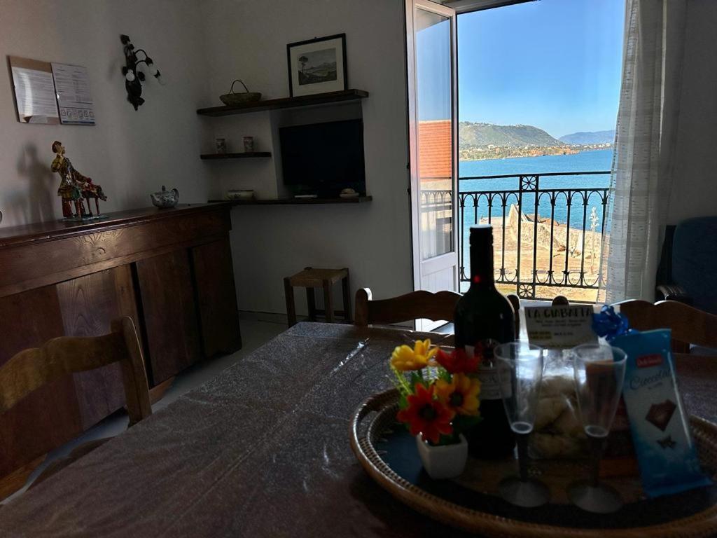 Molo Sea View Apartment 切法卢 外观 照片