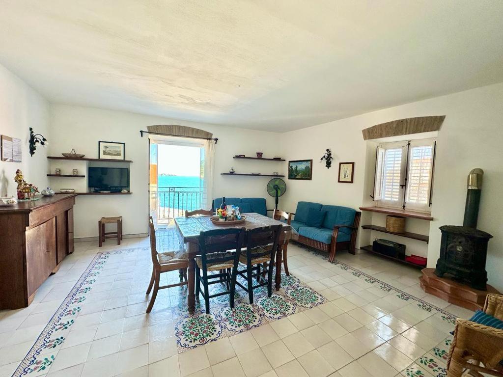 Molo Sea View Apartment 切法卢 外观 照片